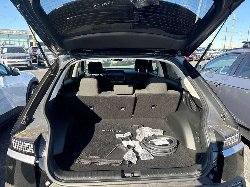 2026 Hyundai IONIQ 5 SE