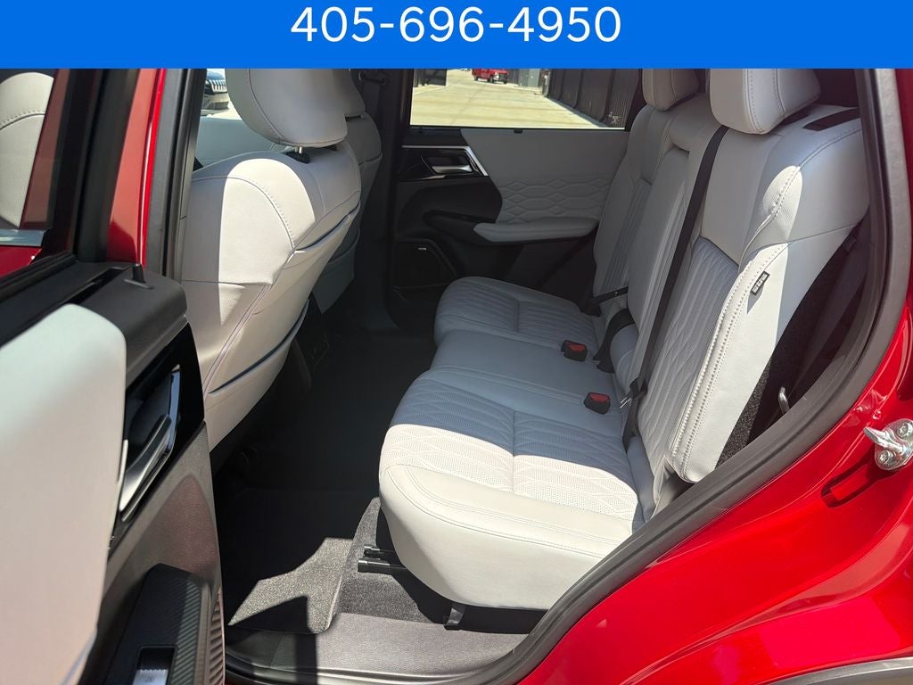 2026 Mitsubishi Outlander SEL