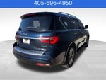 2022 INFINITI QX80 LUXE