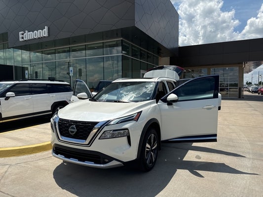 2022 Nissan Rogue Platinum in Oklahoma City, OK - Ted Moore Auto Group