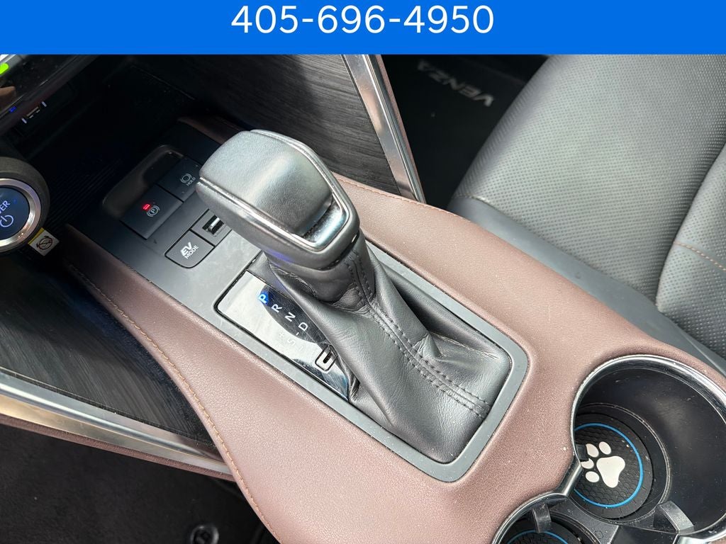 2021 Toyota Venza XLE