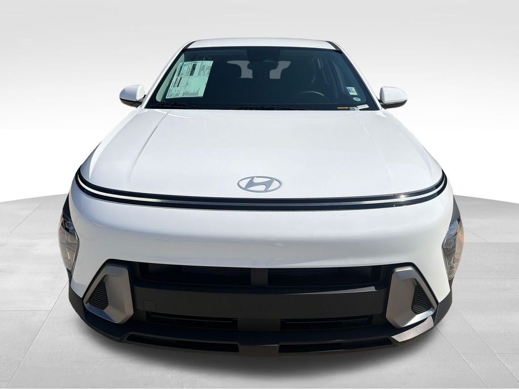 2027 Hyundai Kona SE FWD