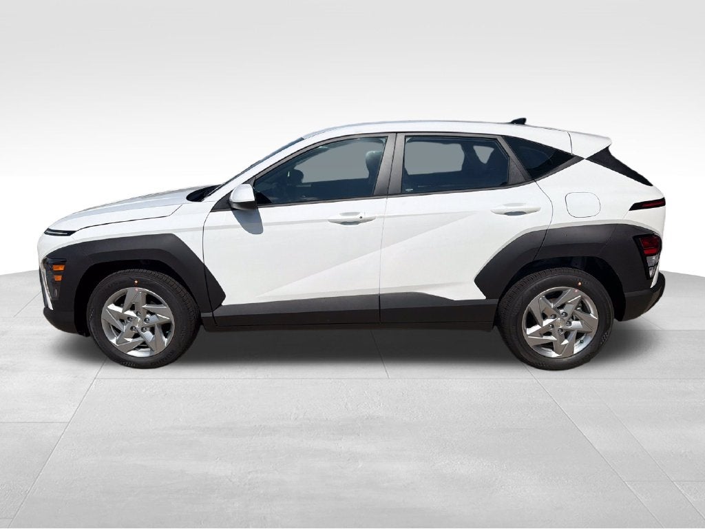 2027 Hyundai Kona SE FWD