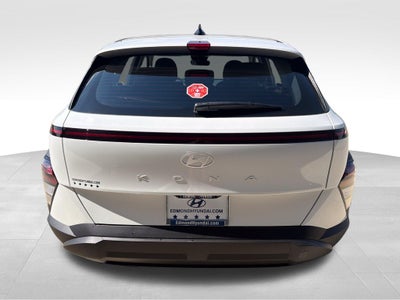2027 Hyundai Kona SE FWD