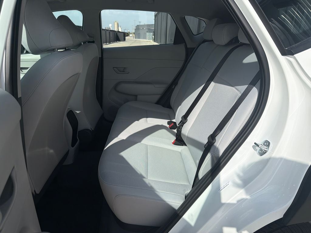 2027 Hyundai Kona SE FWD