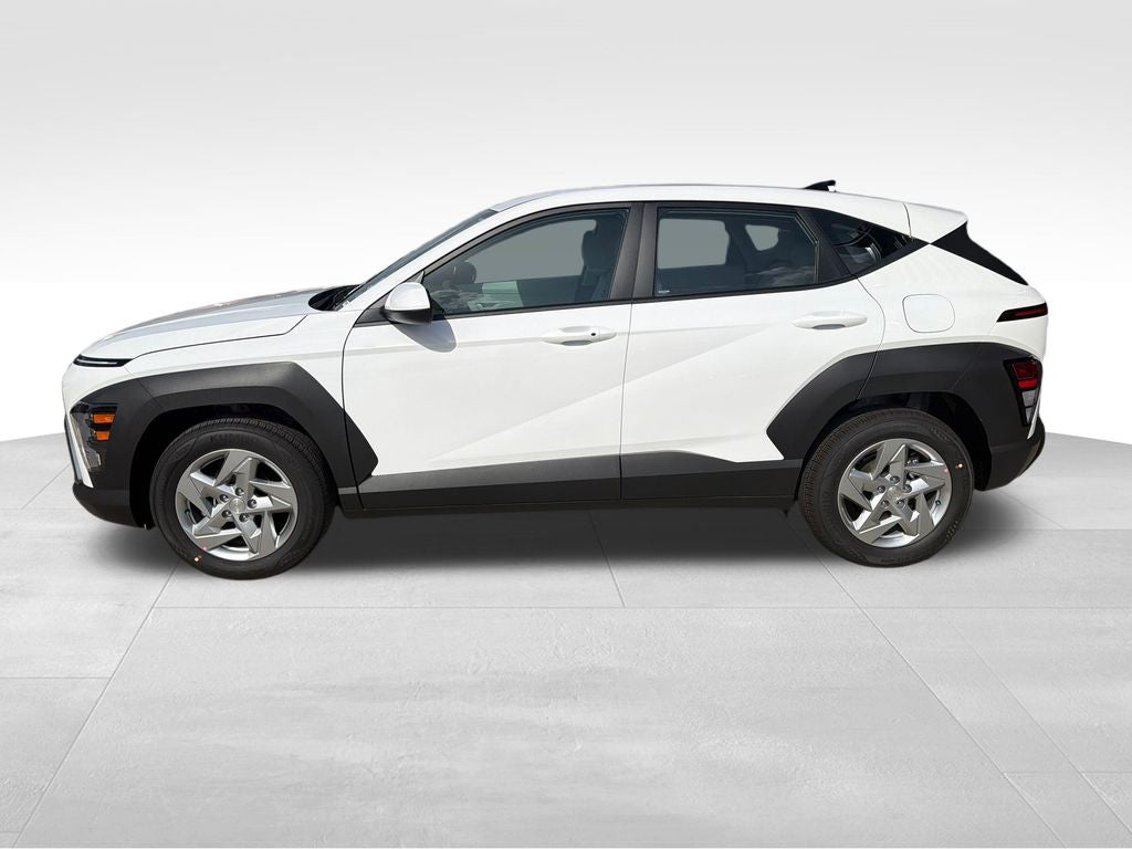 2027 Hyundai Kona SE FWD