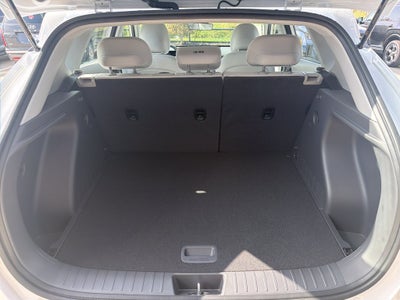 2027 Hyundai Kona SE FWD