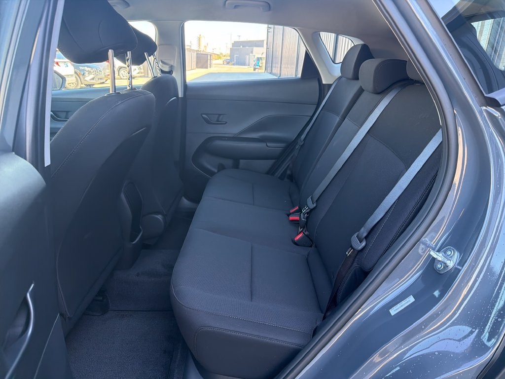 2027 Hyundai Kona SE FWD