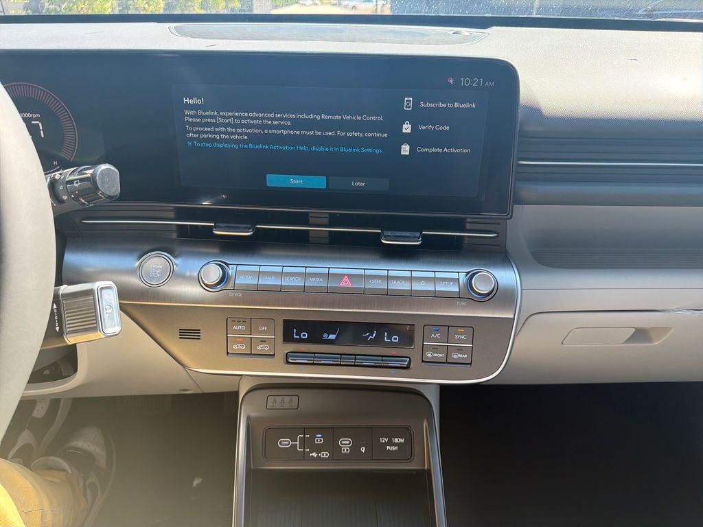 2026 Hyundai Kona SEL Premium FWD