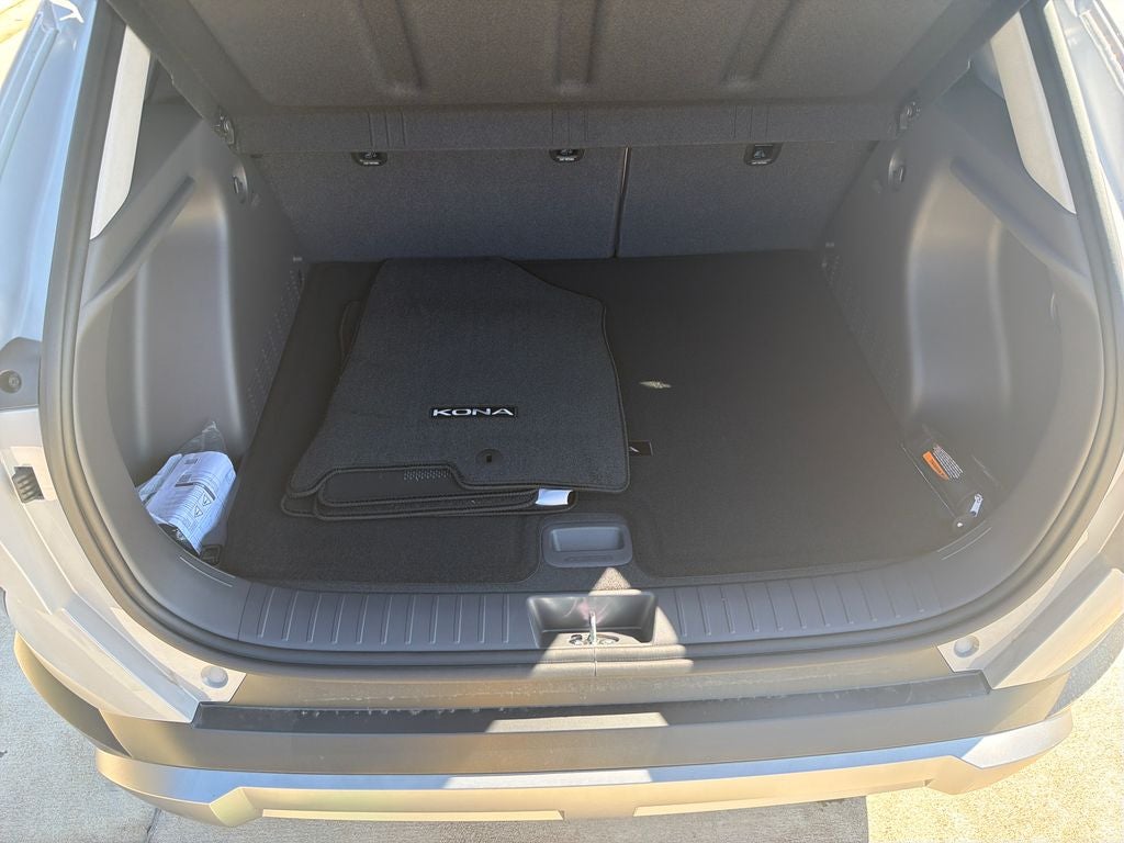 2026 Hyundai Kona SEL Premium FWD