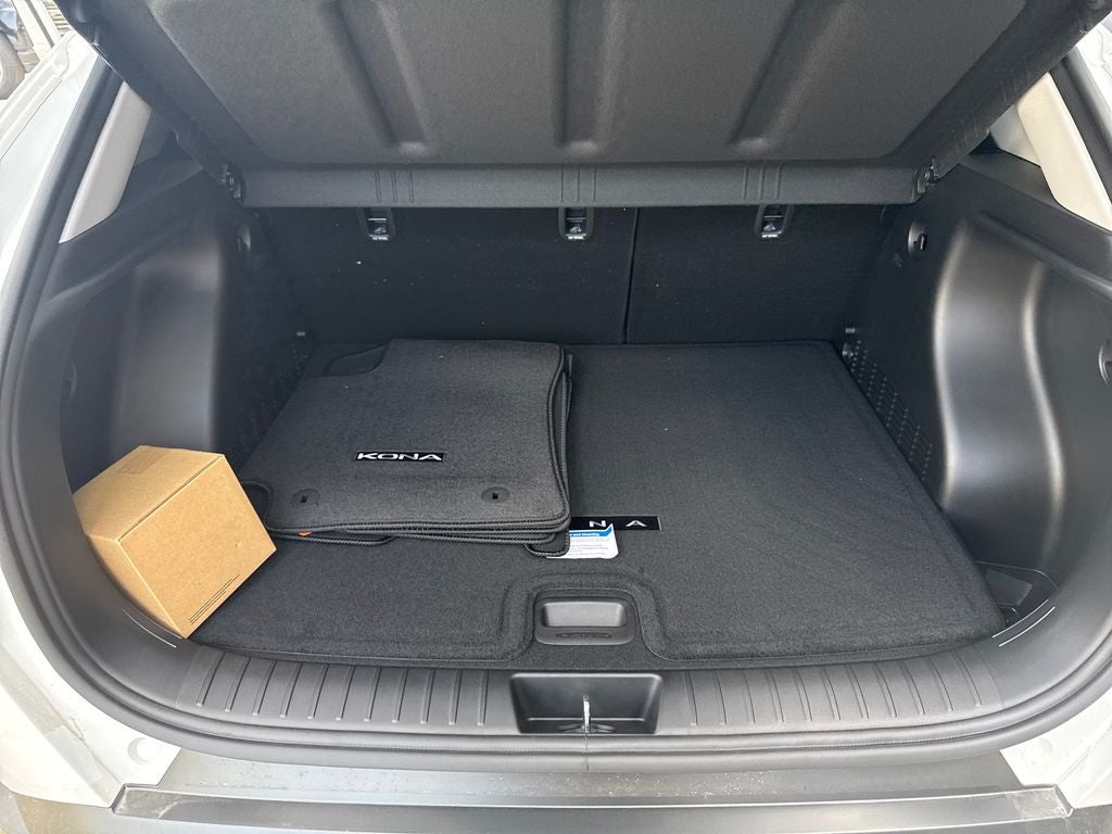 2026 Hyundai Kona SEL Premium FWD