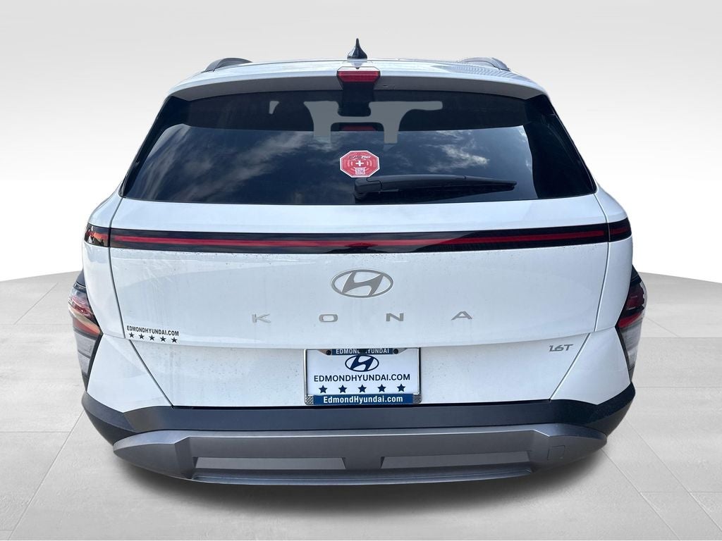2026 Hyundai Kona SEL Premium FWD