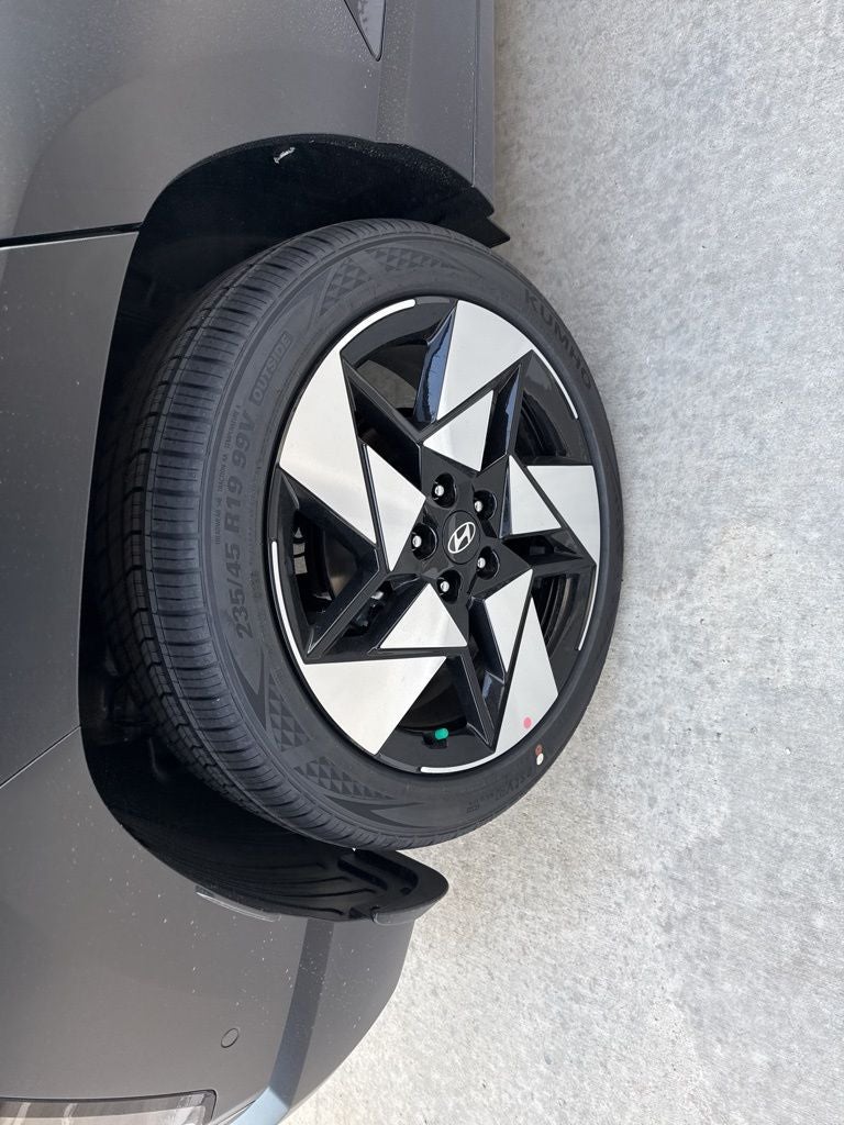 2026 Hyundai Kona Limited FWD