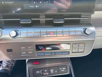 2026 Hyundai Kona Limited FWD