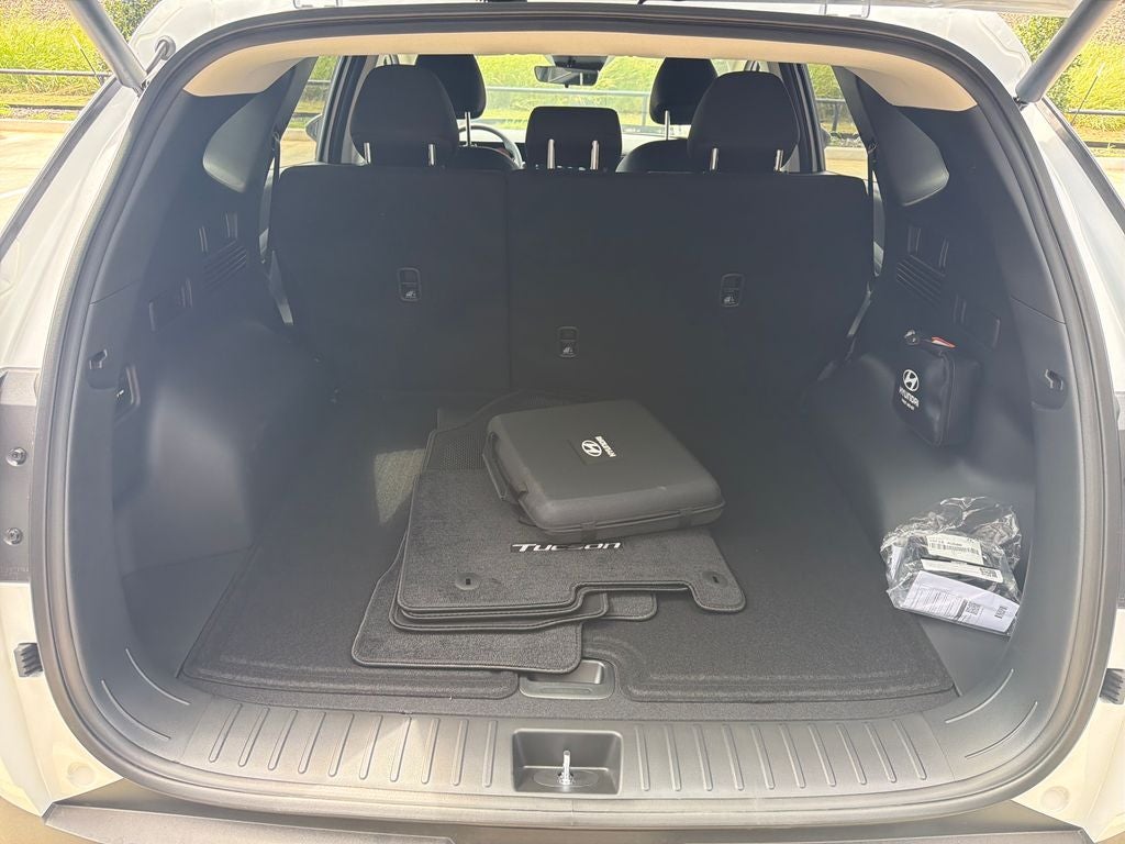 2026 Hyundai Tucson Hybrid SEL AWD