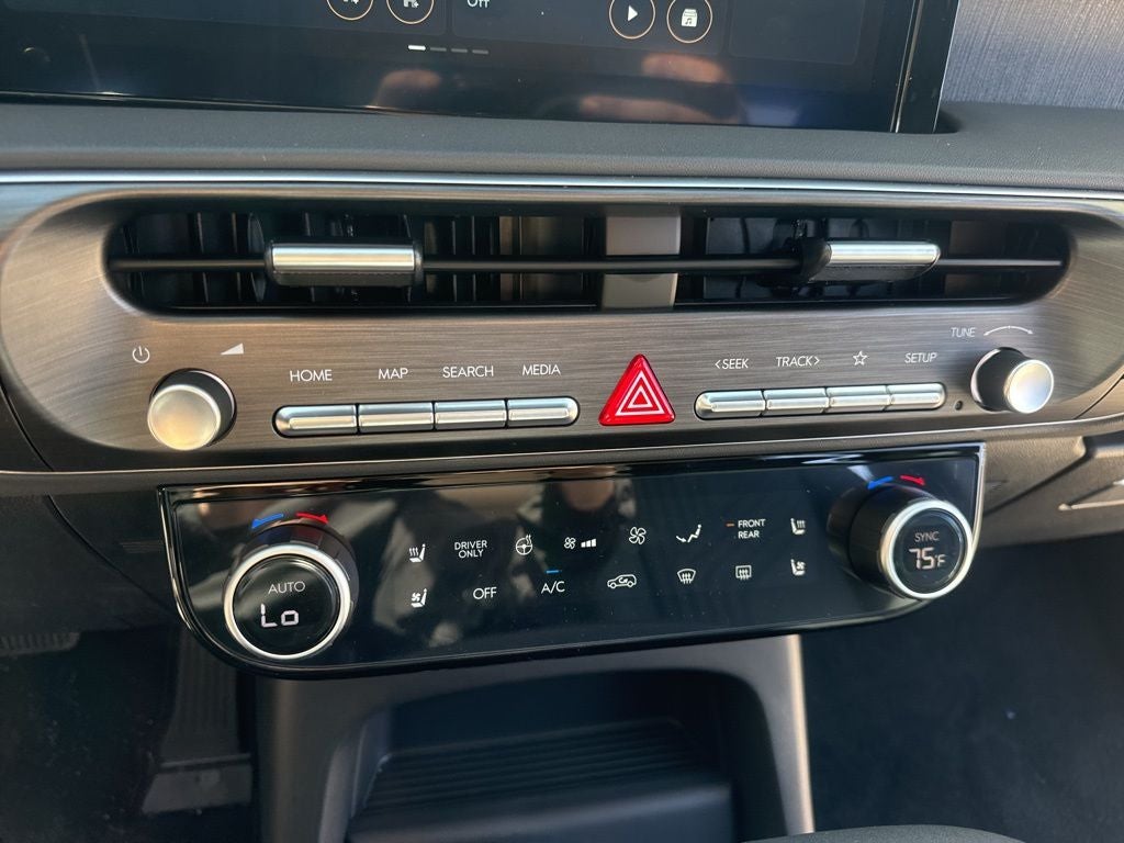 2026 Hyundai Palisade Hybrid Blue SEL Premium 8P