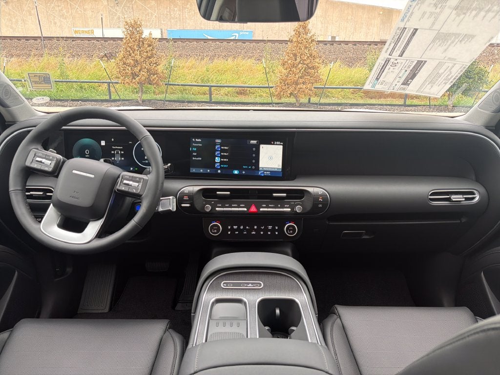 2027 Hyundai Palisade Hybrid Limited 7P