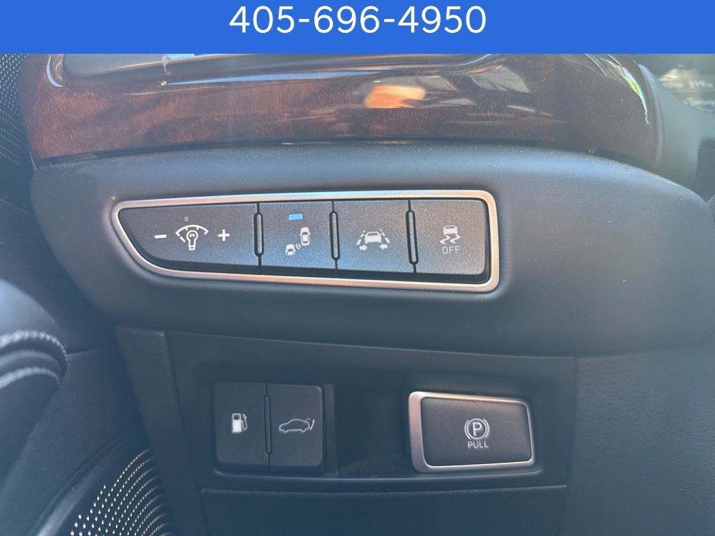 2018 Genesis G90 3.3T Premium