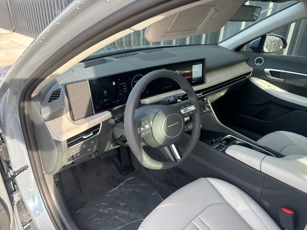 2026 Hyundai Sonata Hybrid Limited