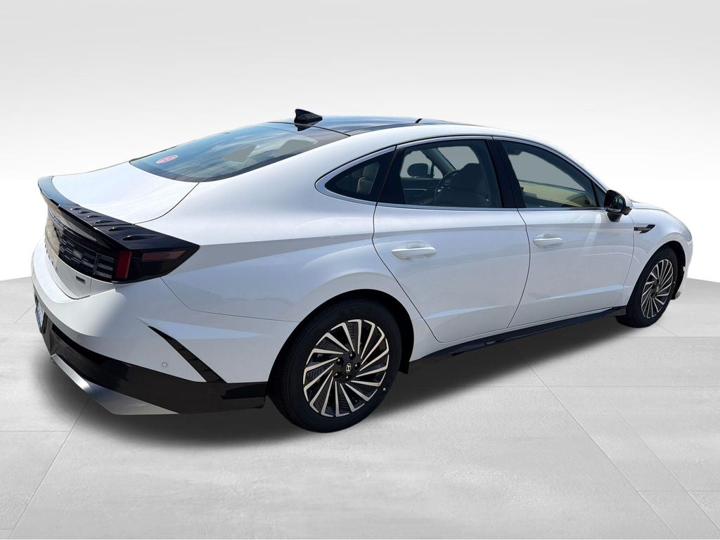 2026 Hyundai Sonata Hybrid Limited