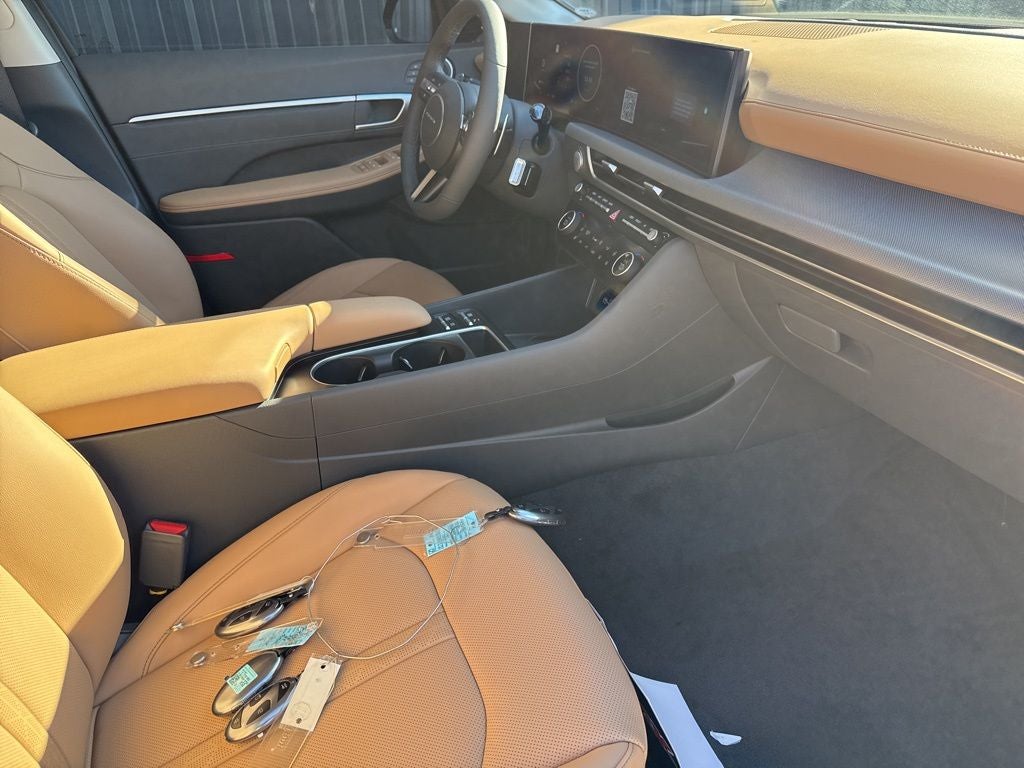 2026 Hyundai Sonata Hybrid Limited