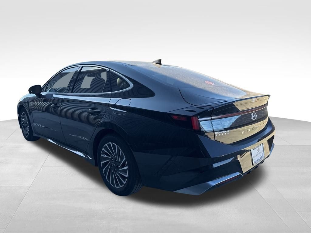2026 Hyundai Sonata Hybrid Limited