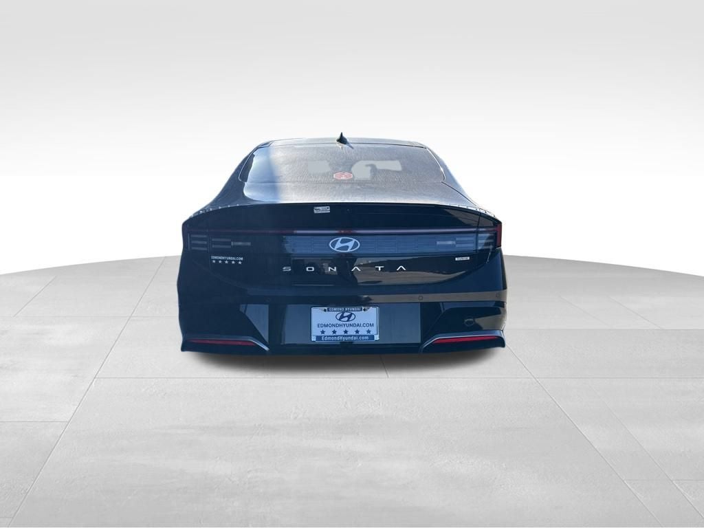 2026 Hyundai Sonata Hybrid Limited