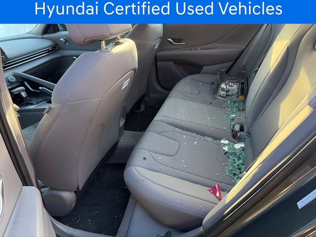 2025 Hyundai Elantra SE CERTIFIED