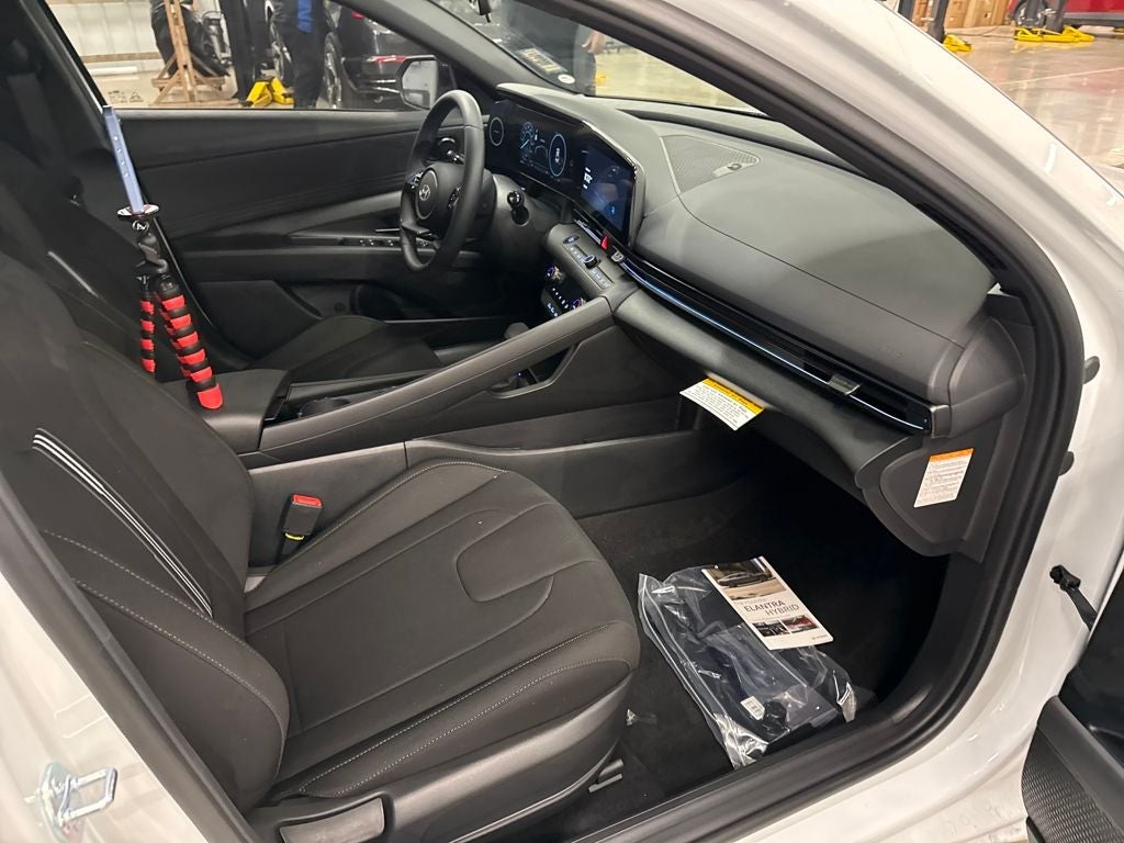 2026 Hyundai Elantra Hybrid SEL Sport