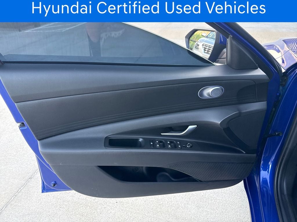 2025 Hyundai Elantra Hybrid Blue CERTIFIED