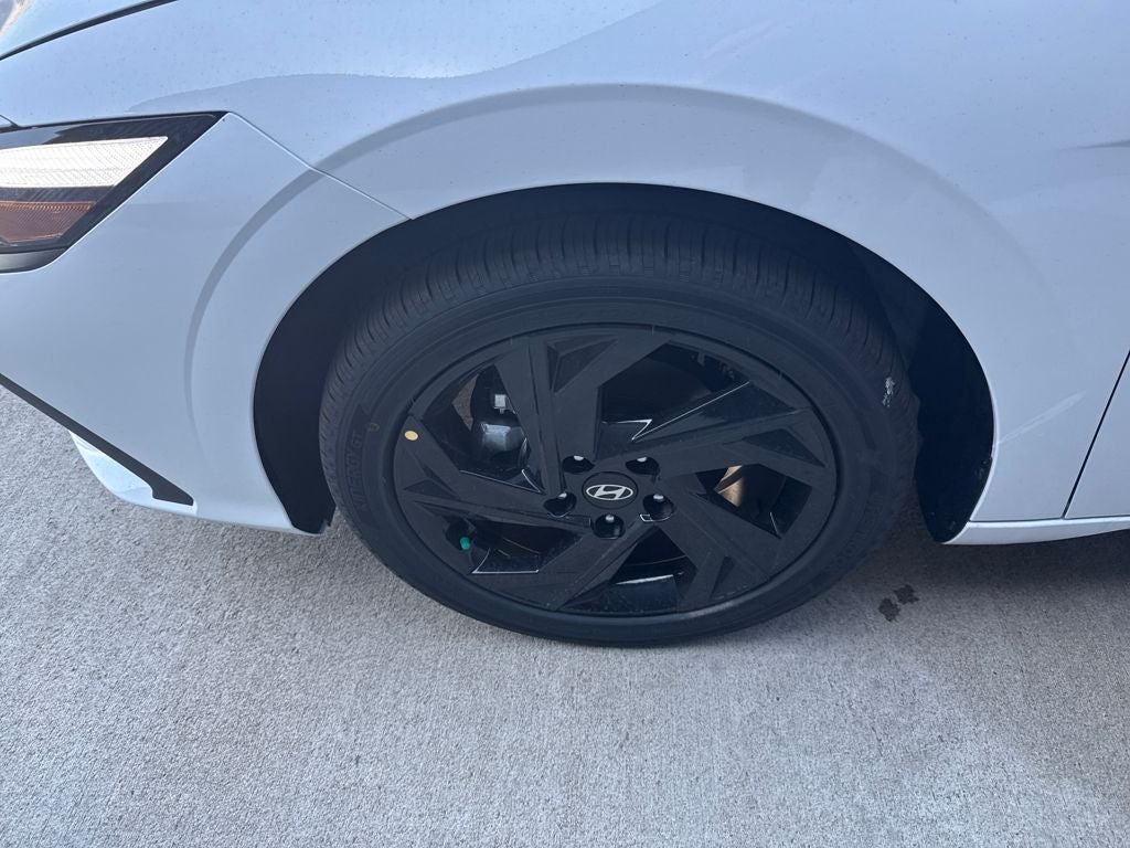 2026 Hyundai Elantra Hybrid SEL Sport