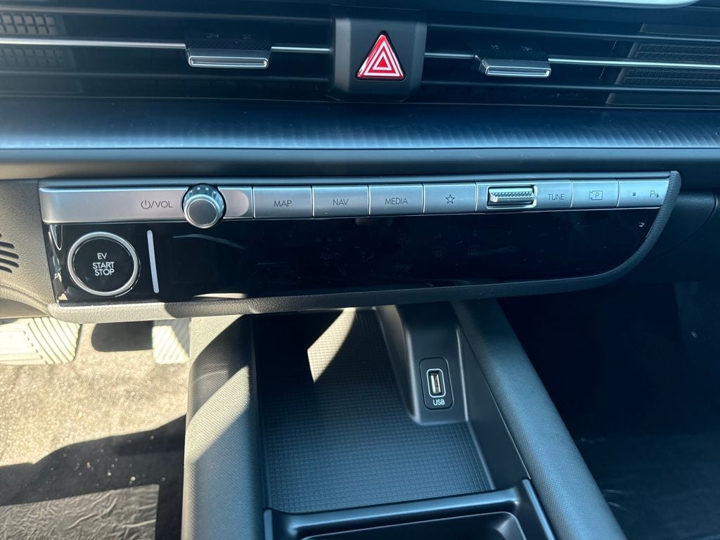 2025 Hyundai IONIQ 6 Limited