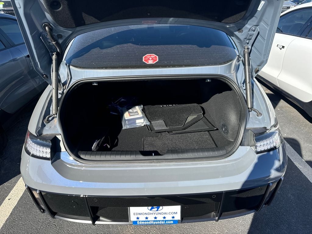 2025 Hyundai IONIQ 6 Limited