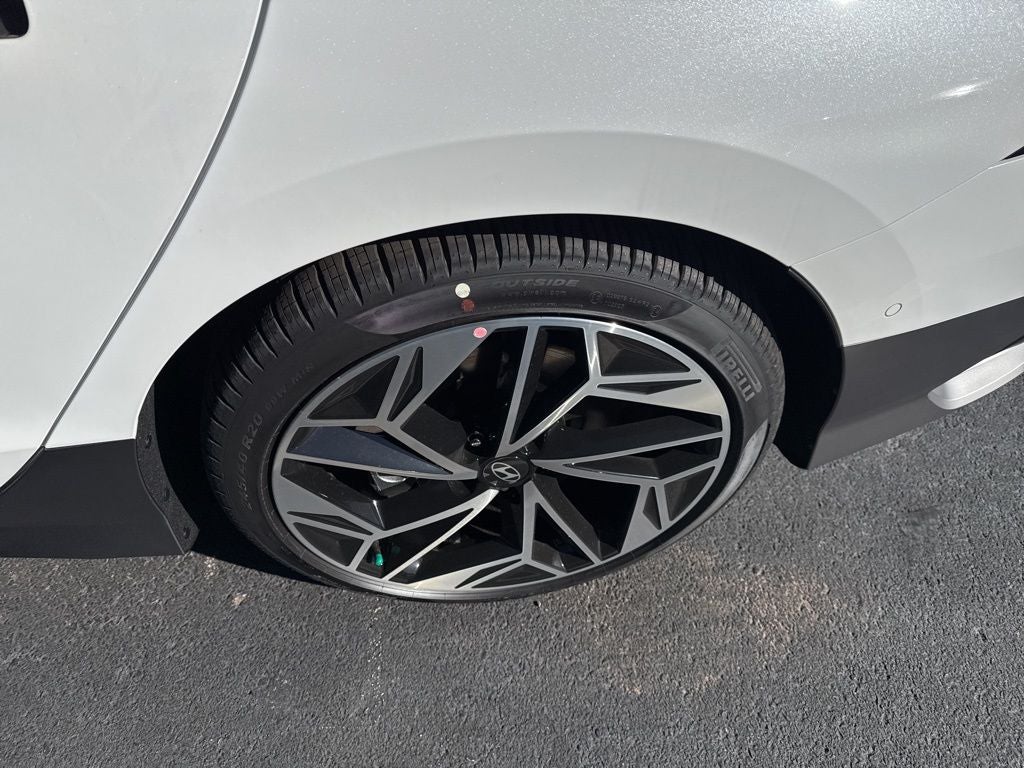 2025 Hyundai IONIQ 6 Limited