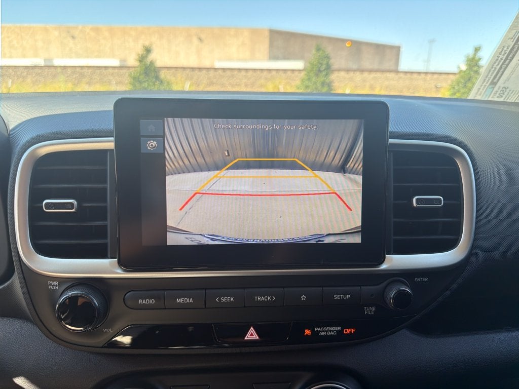 2026 Hyundai Venue SE