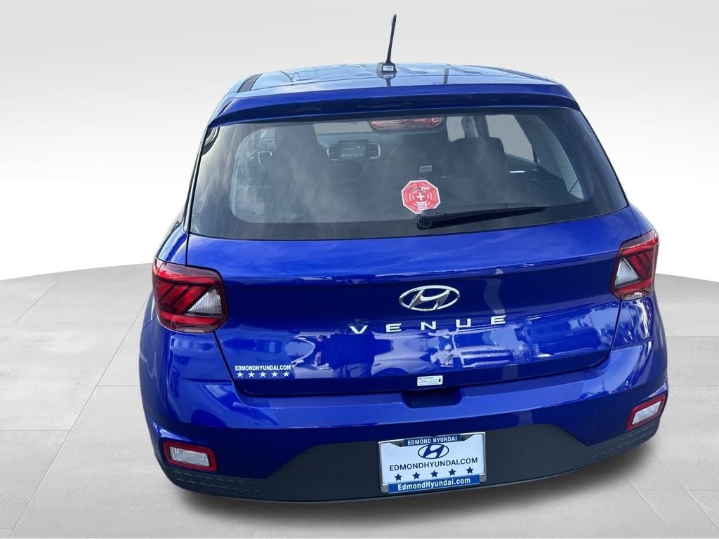 2026 Hyundai Venue SE