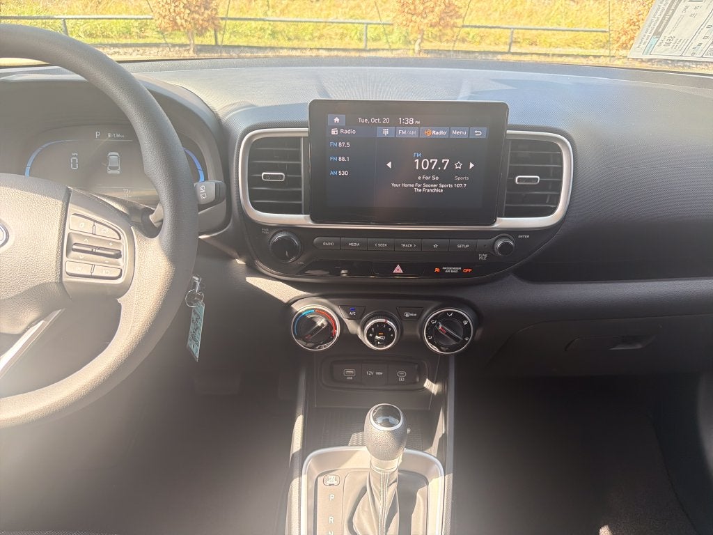 2026 Hyundai Venue SE