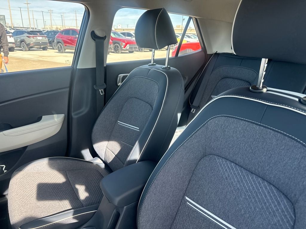 2026 Hyundai Venue SEL w/Two-Tone Roof