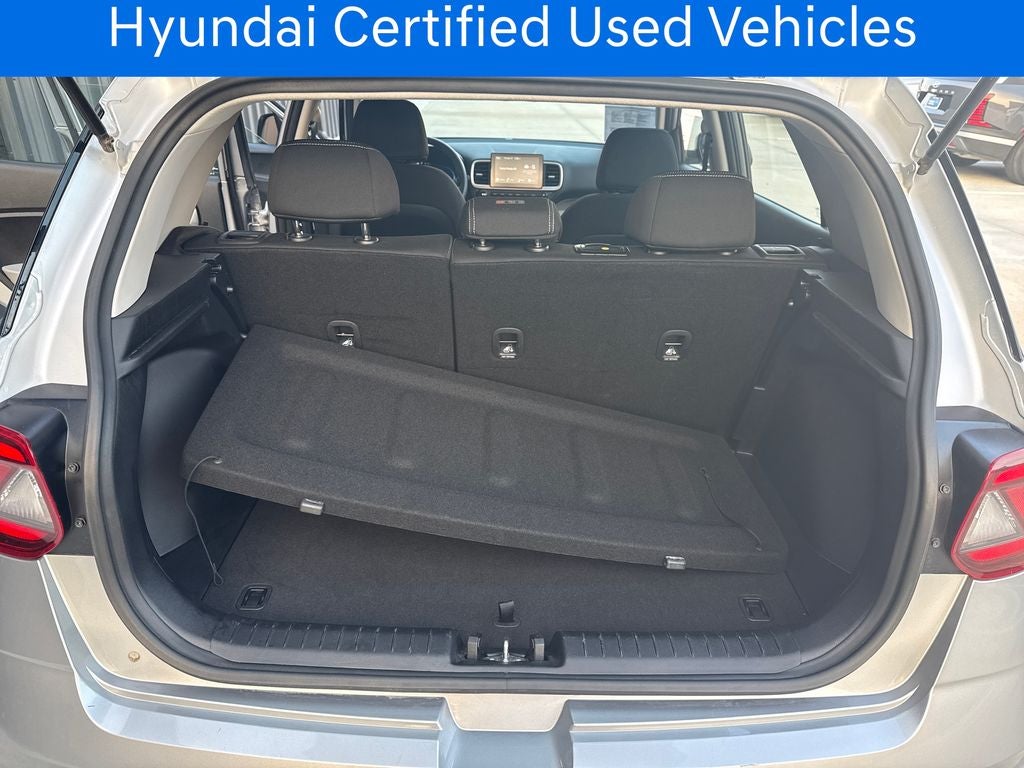 2025 Hyundai Venue SEL CERTIFIED