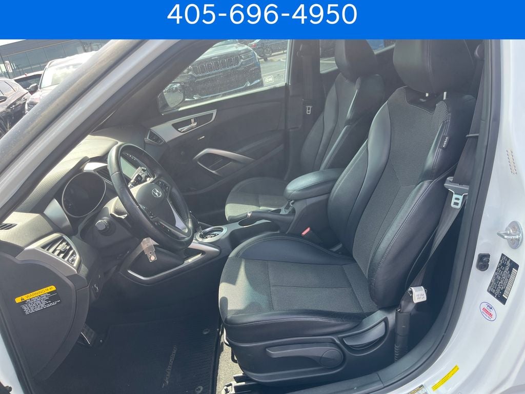 2016 Hyundai Veloster Base