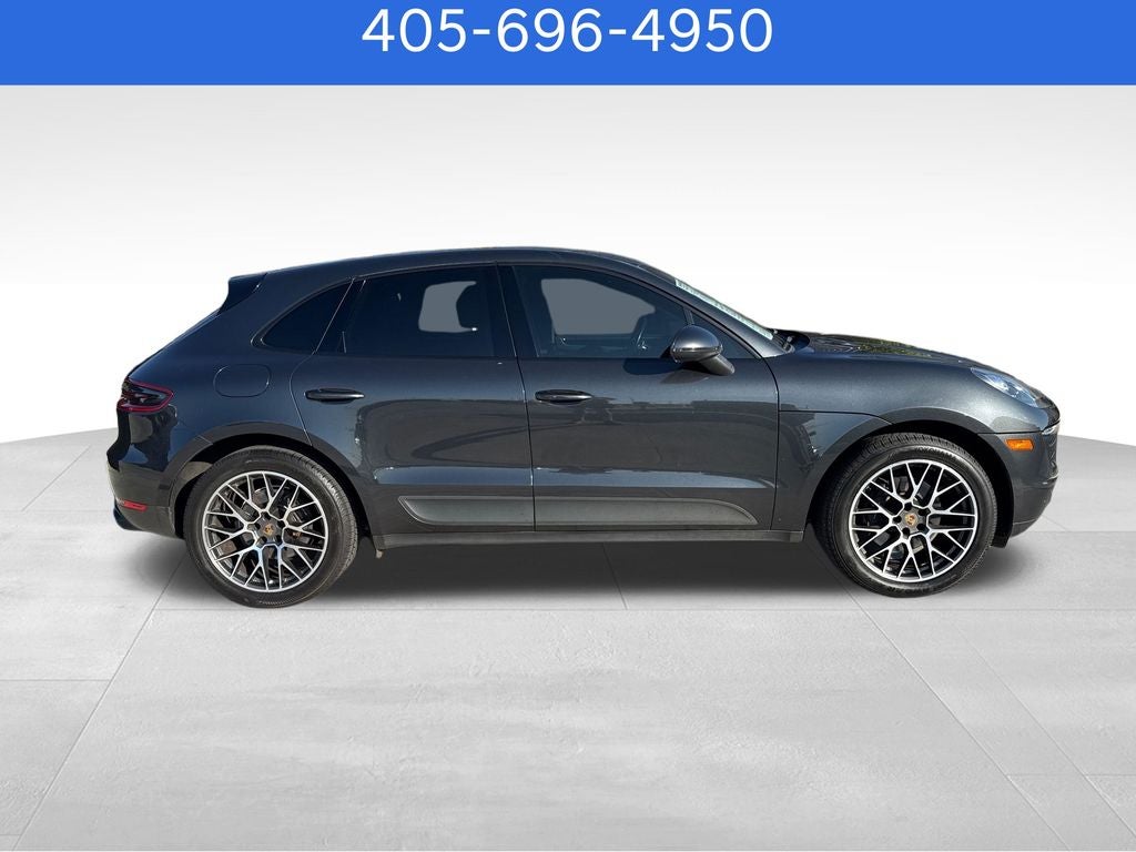2018 Porsche Macan Base