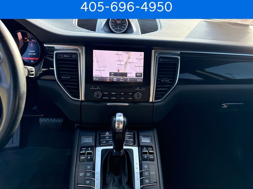 2018 Porsche Macan Base