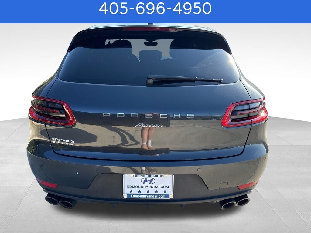 2018 Porsche Macan Base