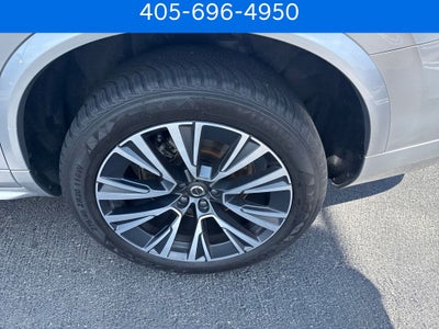 2022 Volvo XC90 T5 Momentum