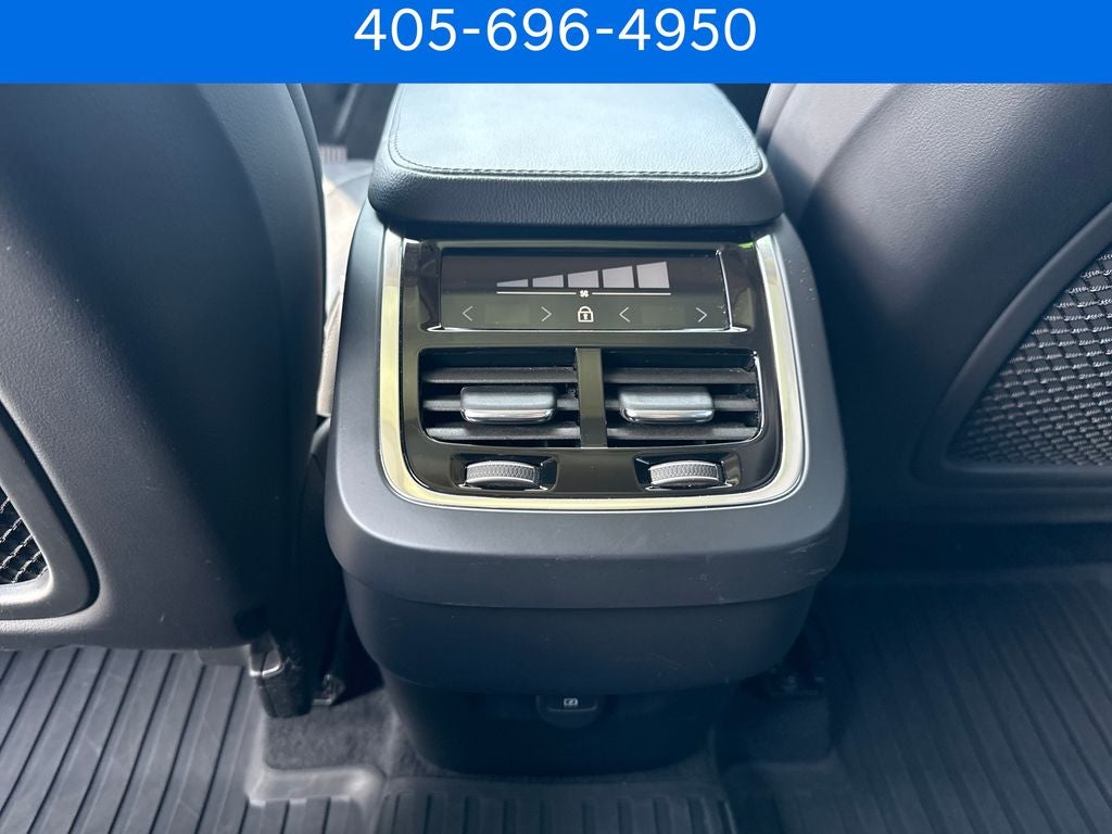 2022 Volvo XC90 T5 Momentum