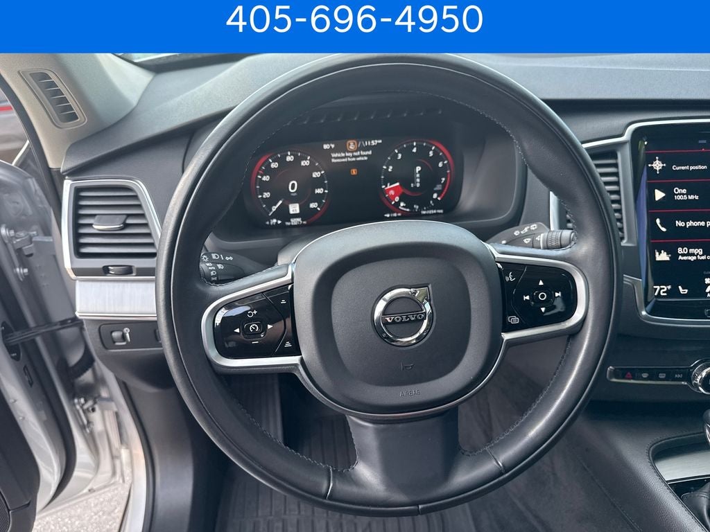 2022 Volvo XC90 T5 Momentum