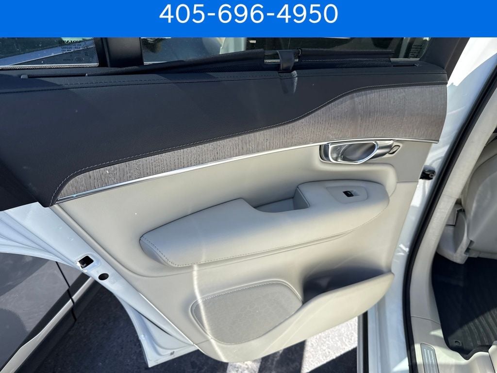 2022 Volvo XC90 T6 Inscription
