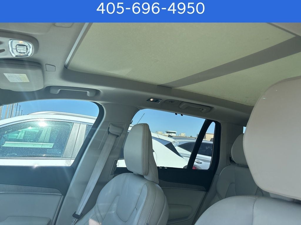 2022 Volvo XC90 T6 Inscription