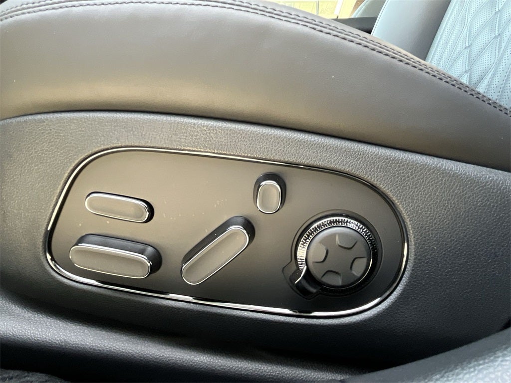 2026 Genesis G90 3.5T e-SC