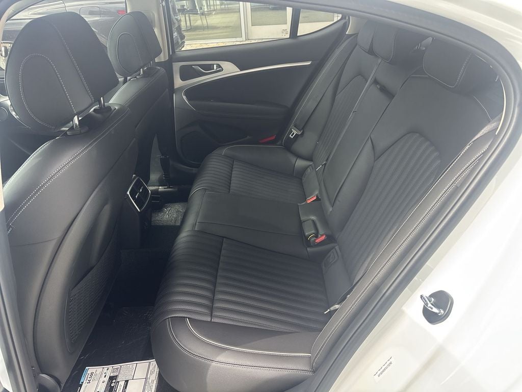 2026 Genesis G70 2.5T Prestige